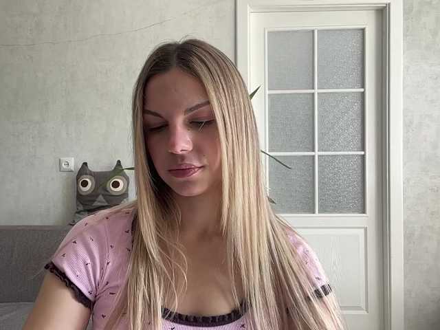 CarlotaWnorowski live webcam show
