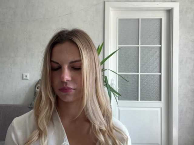 CarlotaWnorowski live webcam show