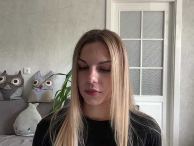 CarlotaWnorowski live cam on BongaCams