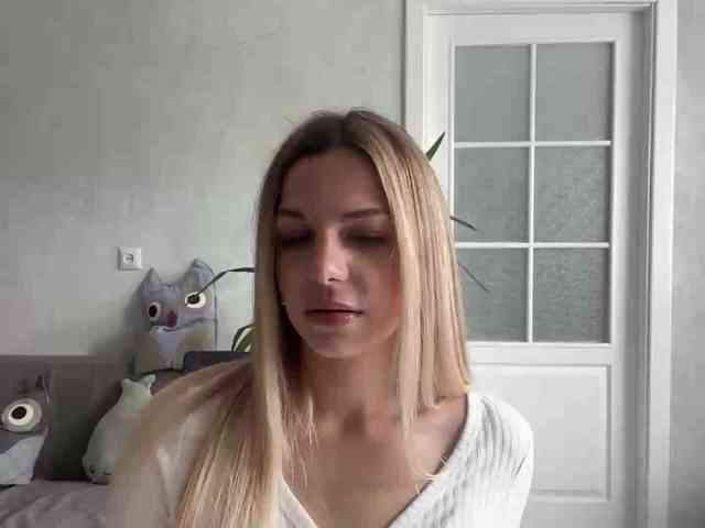 CarlotaWnorowski webcam