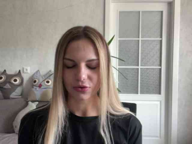 CarlotaWnorowski webcam