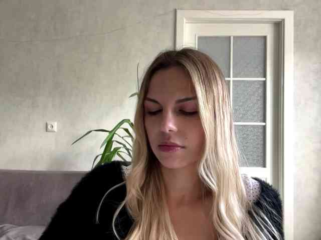 CarlotaWnorowski webcam