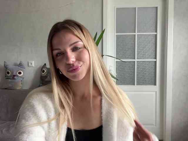 CarlotaWnorowski webcam