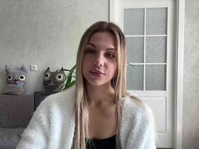 CarlotaWnorowski webcam