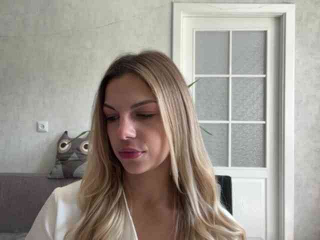 CarlotaWnorowski webcam