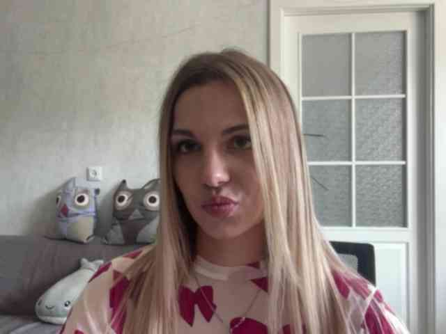 CarlotaWnorowski webcam