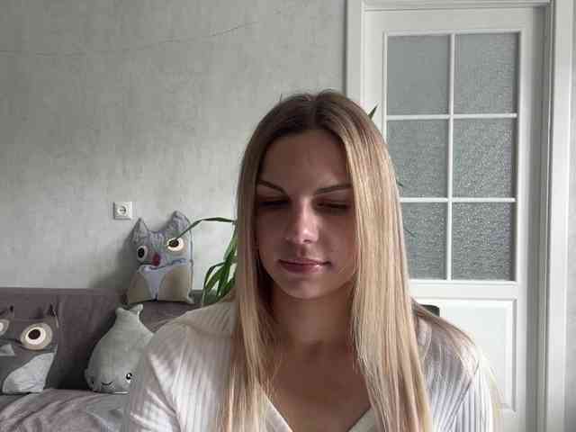 CarlotaWnorowski webcam