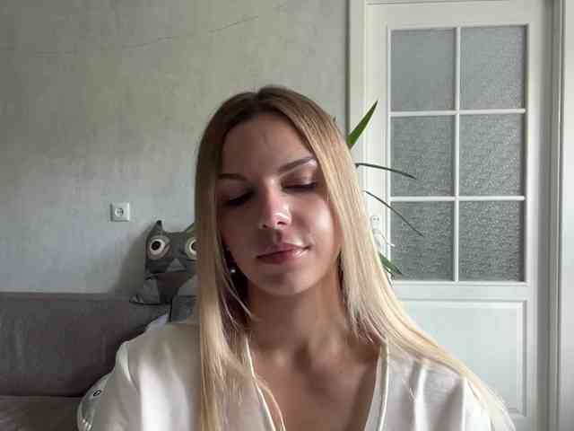 CarlotaWnorowski webcam