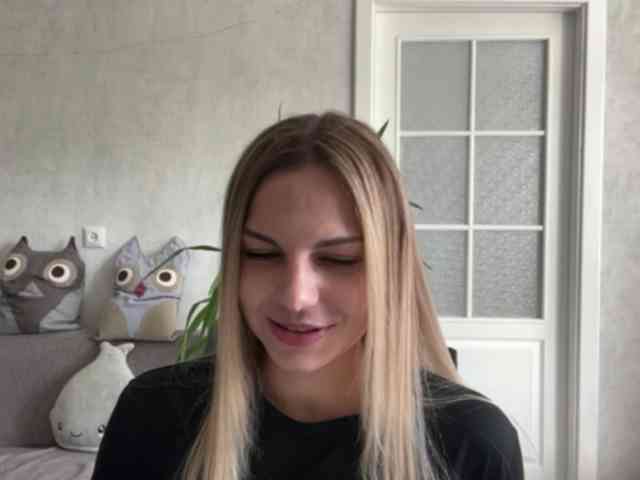 CarlotaWnorowski webcam