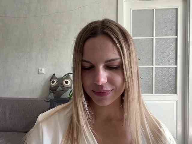 CarlotaWnorowski webcam
