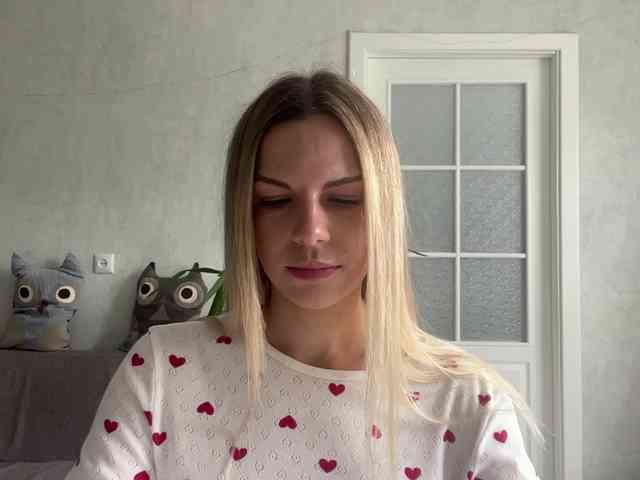 CarlotaWnorowski webcam