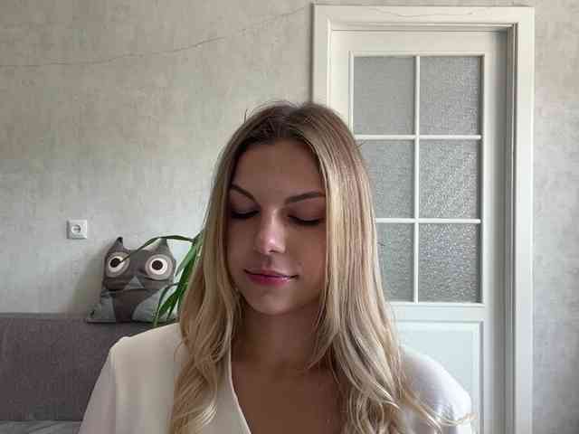 CarlotaWnorowski webcam