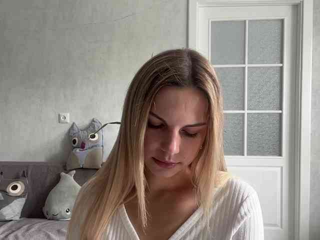 CarlotaWnorowski webcam