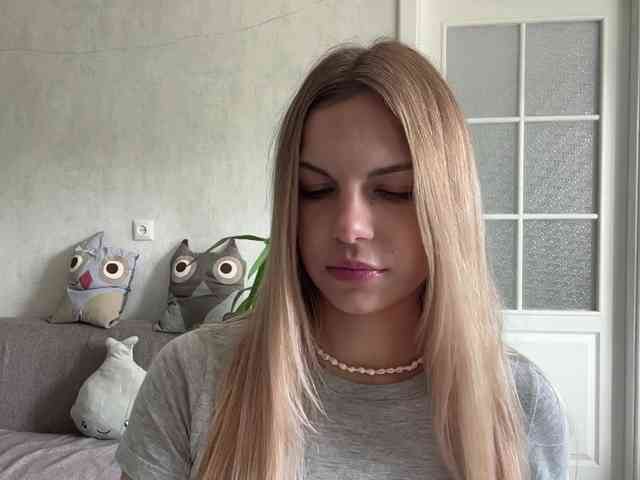CarlotaWnorowski webcam