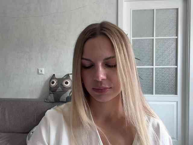 CarlotaWnorowski webcam