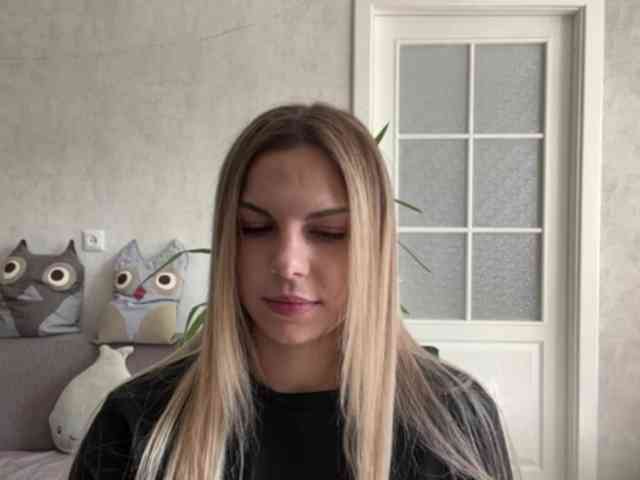 CarlotaWnorowski webcam