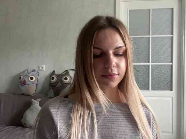 CarlotaWnorowski webcam