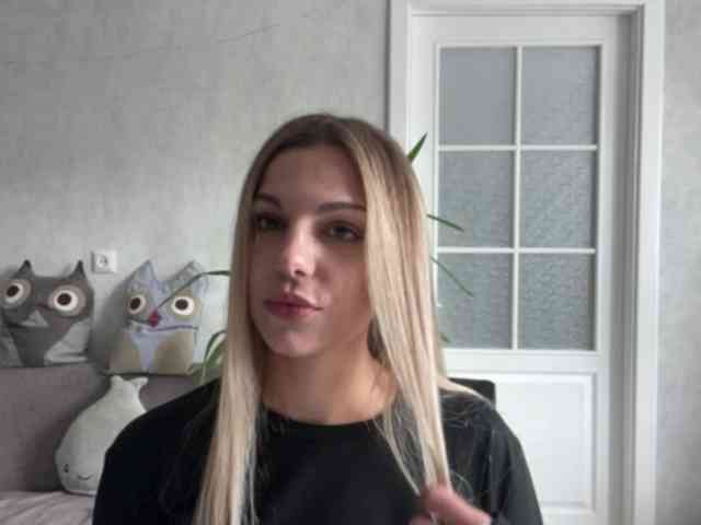 CarlotaWnorowski webcam