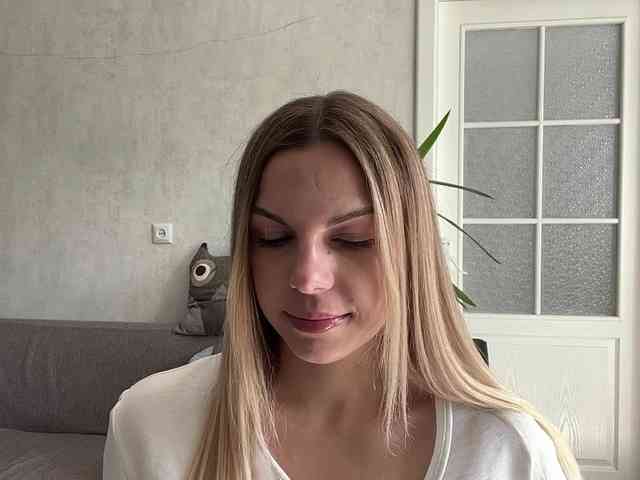 CarlotaWnorowski webcam