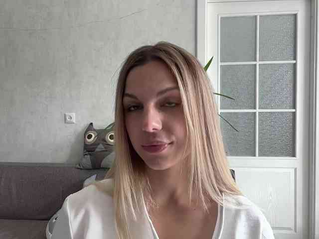 CarlotaWnorowski webcam