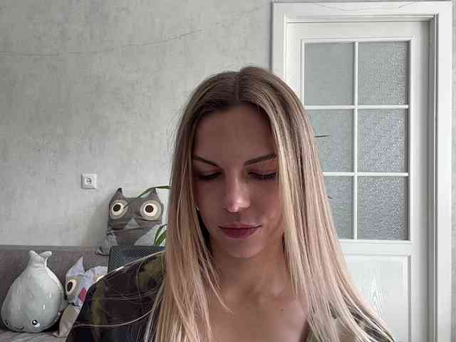 CarlotaWnorowski webcam