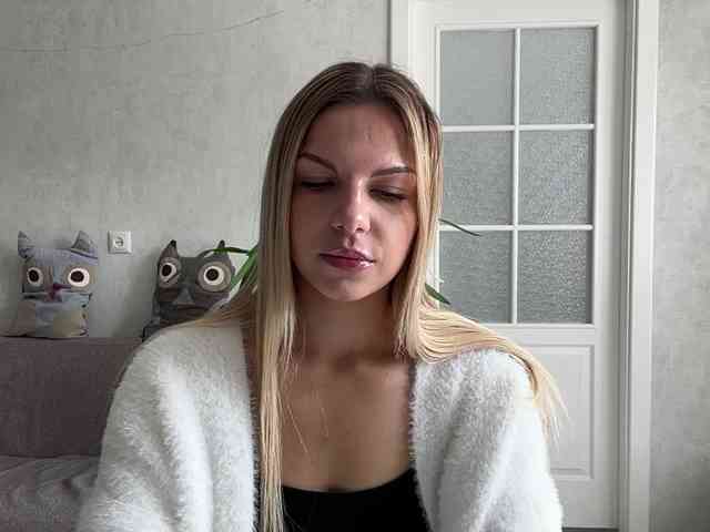 CarlotaWnorowski webcam