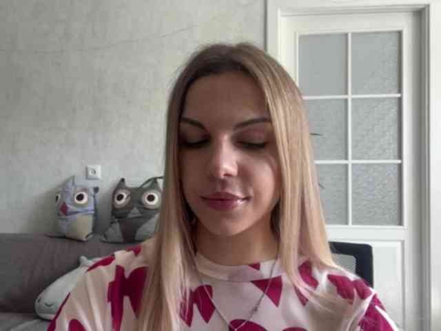 CarlotaWnorowski webcam