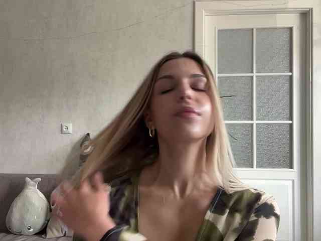 CarlotaWnorowski webcam