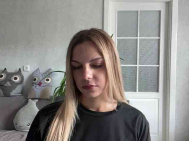 CarlotaWnorowski webcam