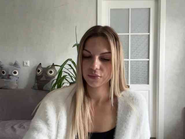 CarlotaWnorowski webcam