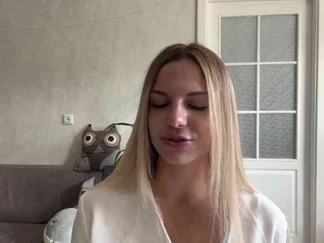 CarlotaWnorowski webcam