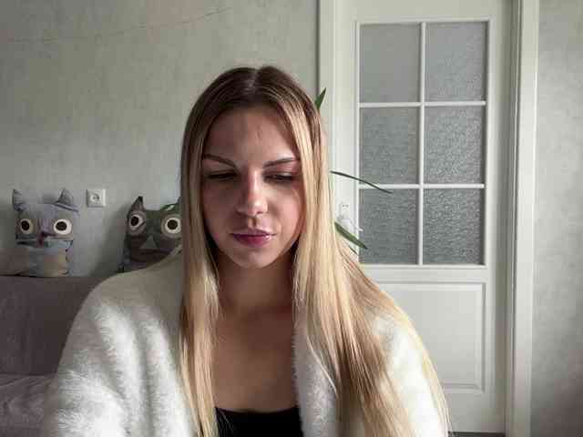 CarlotaWnorowski webcam