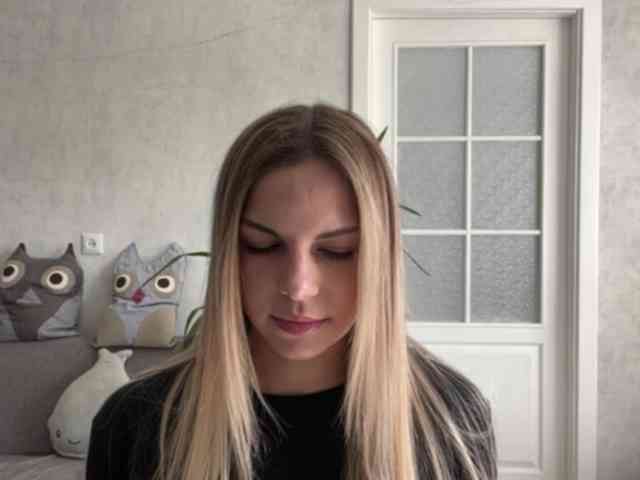 CarlotaWnorowski webcam