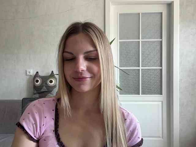CarlotaWnorowski webcam