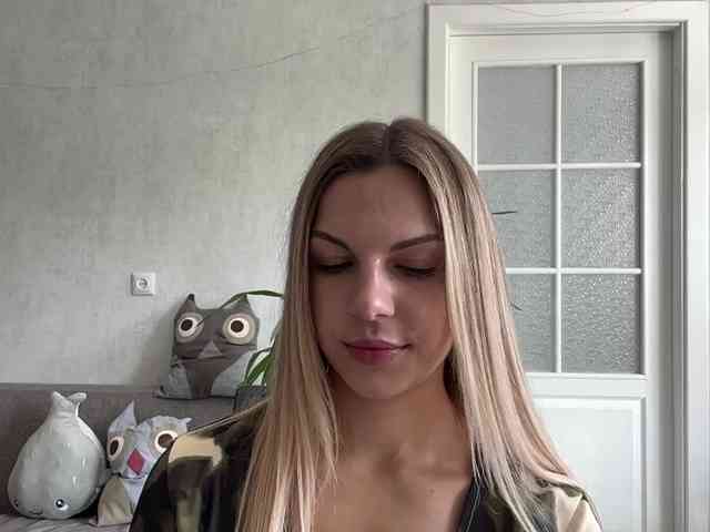 CarlotaWnorowski webcam
