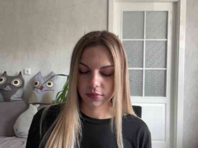 CarlotaWnorowski webcam