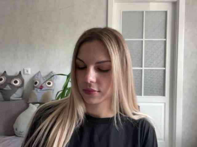 CarlotaWnorowski webcam