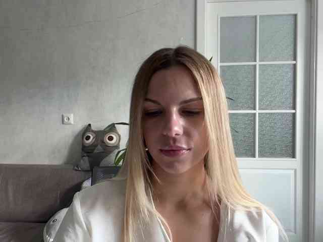 CarlotaWnorowski webcam