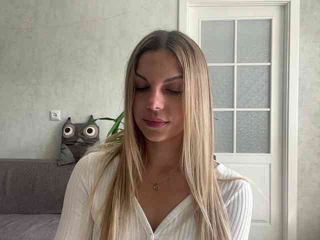 CarlotaWnorowski webcam