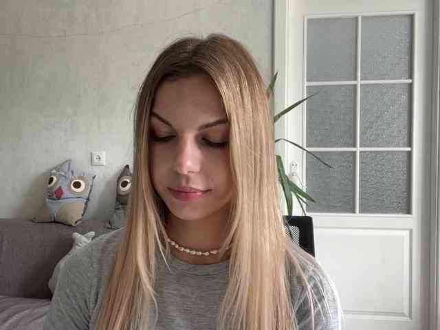 CarlotaWnorowski webcam