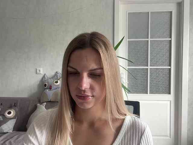CarlotaWnorowski webcam