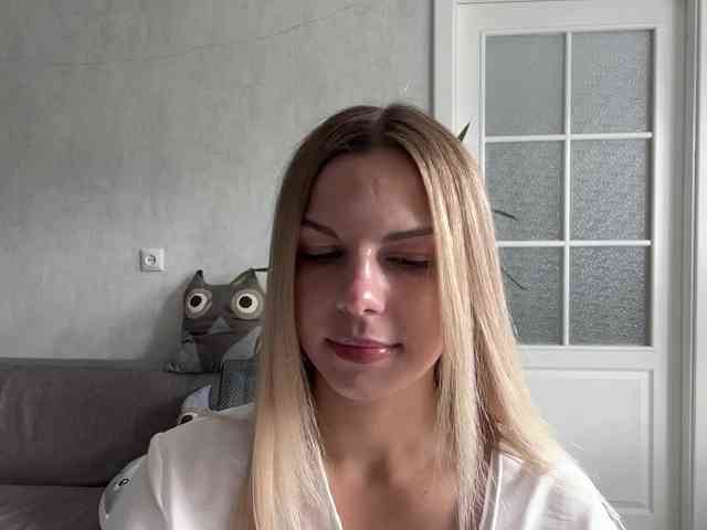 CarlotaWnorowski webcam