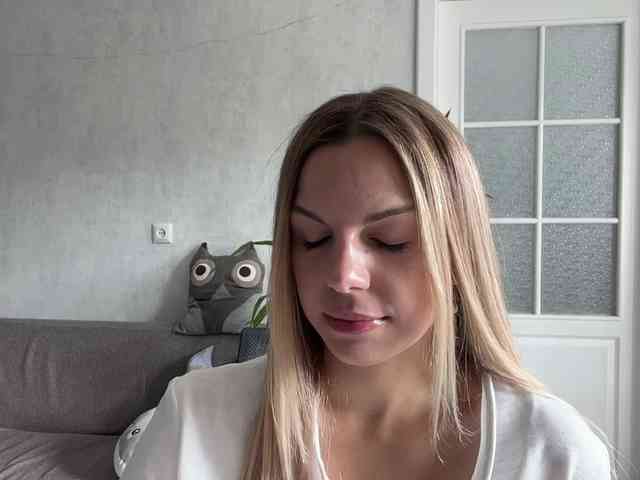 CarlotaWnorowski webcam