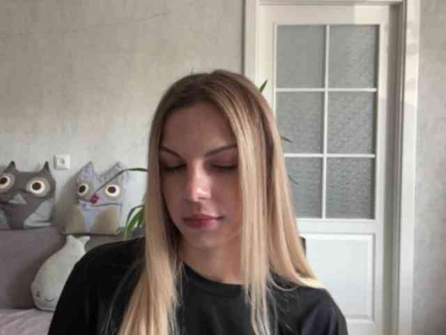 CarlotaWnorowski webcam