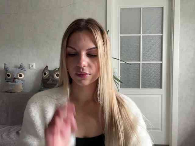 CarlotaWnorowski webcam