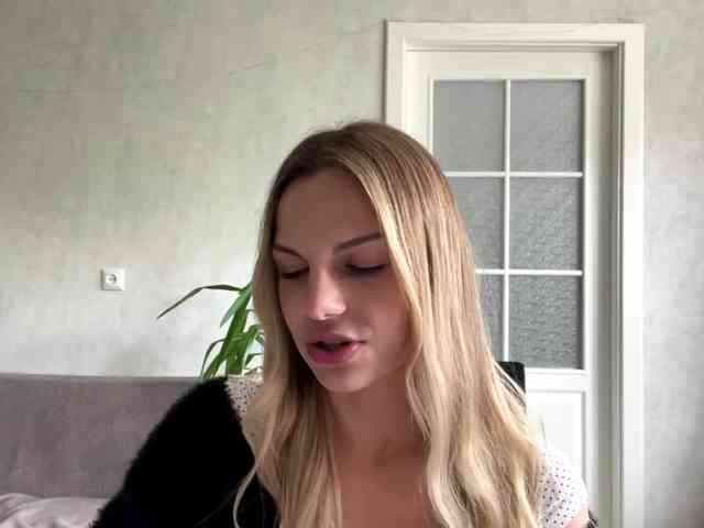 CarlotaWnorowski webcam