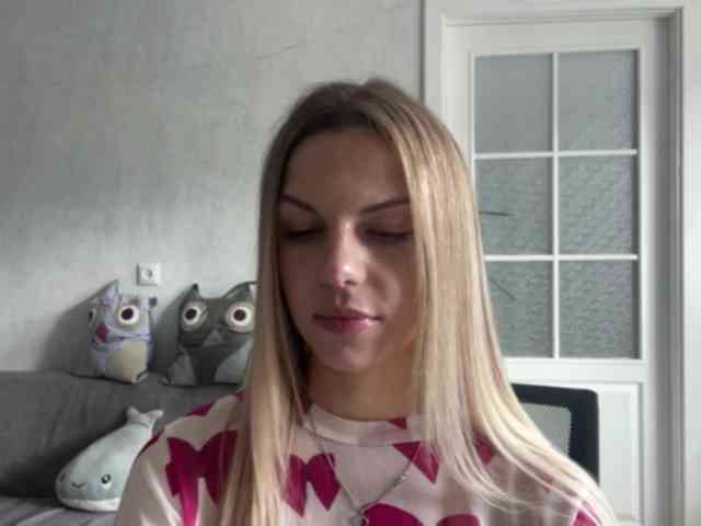 CarlotaWnorowski webcam