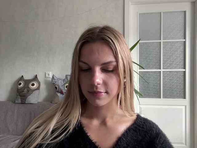 CarlotaWnorowski webcam