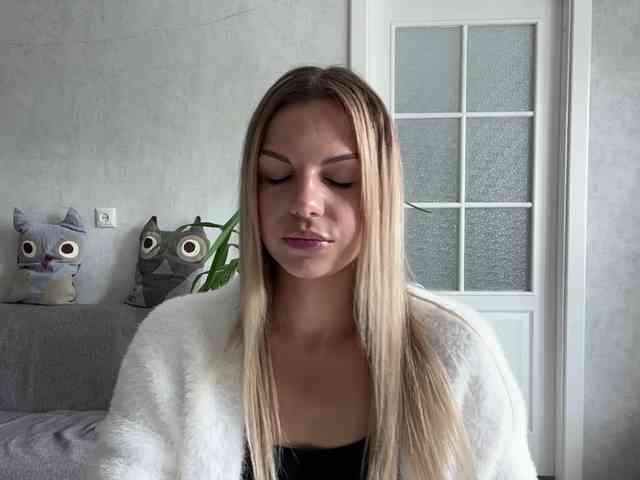 CarlotaWnorowski webcam