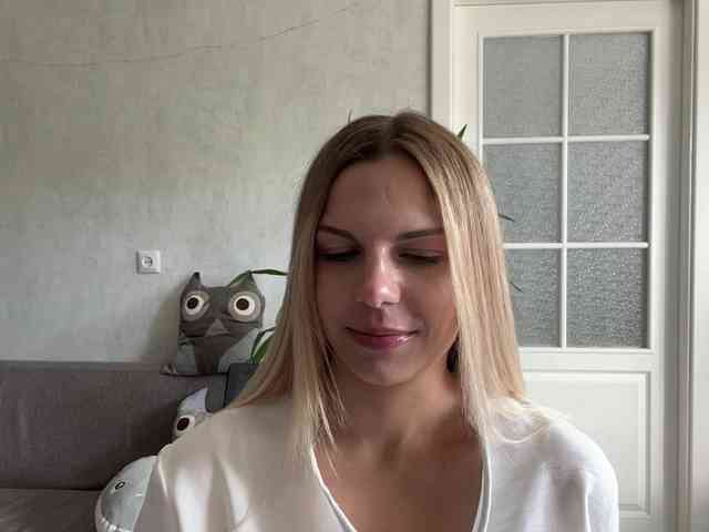 CarlotaWnorowski webcam